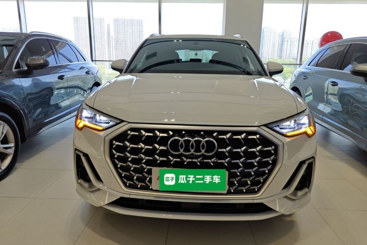 Audi Q3 2024 image de voiture #3