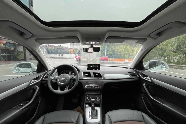 Audi Q3 2018 image de voiture #14