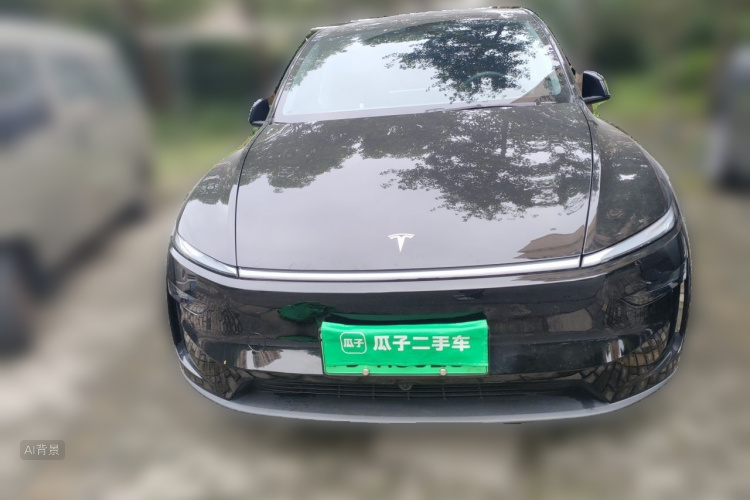 Tesla Model Y 2025 #3 Tesla Model Y 2025 car image #3