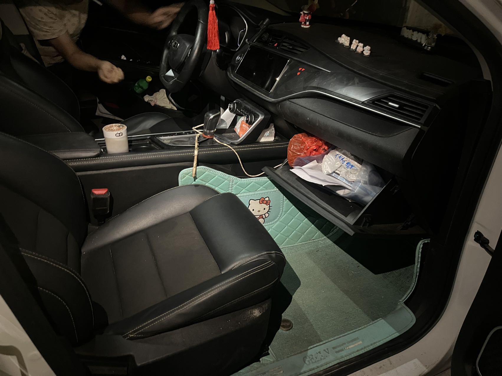 GEELY Binray 2026 #3 GEELY Binray 2026 car image #3
