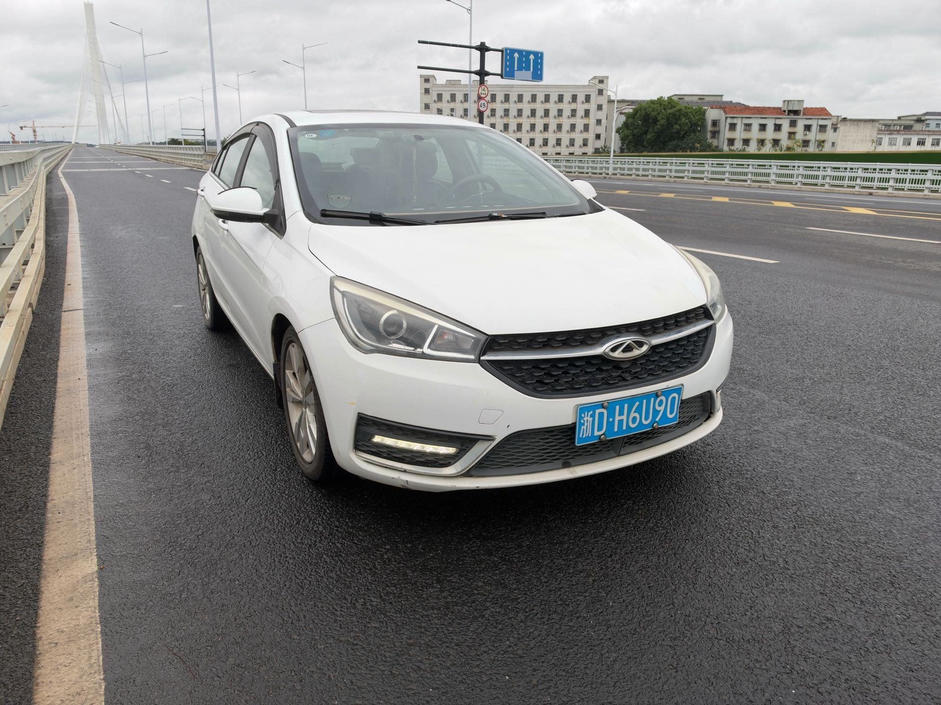Chery Arrizo 5 2016 car image #3