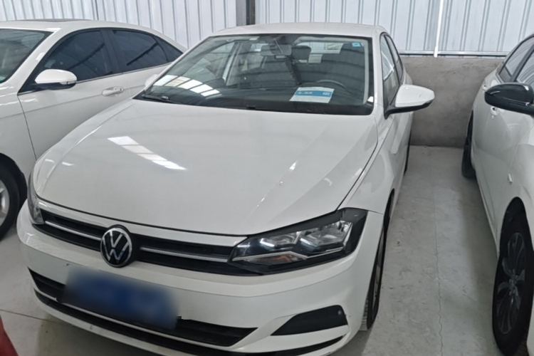 Volkswagen Polo 2023 car image #3