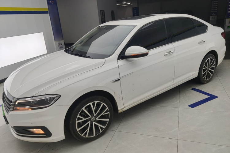Volkswagen Lavida 2021 car image #2