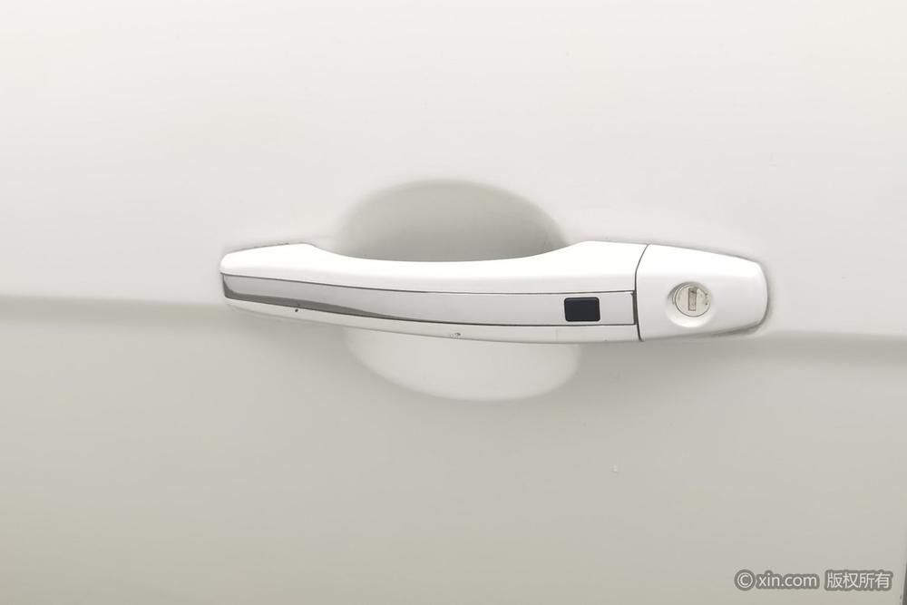 GEELY Emgrand 2015 #12 GEELY Emgrand 2015 car image #12