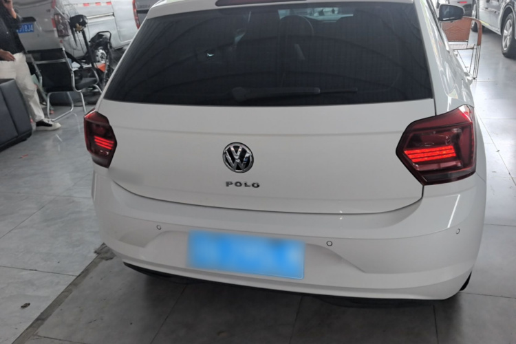 Volkswagen Polo 2019 car image #6