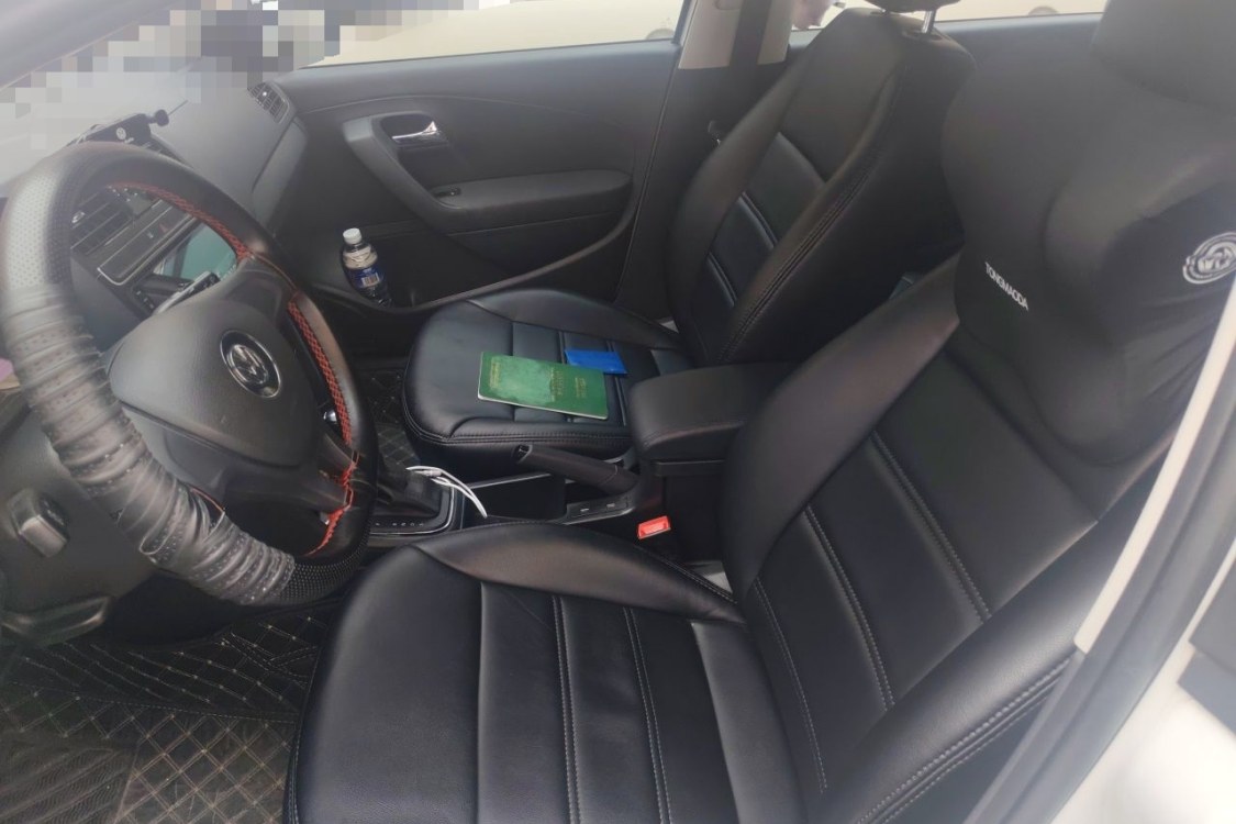 Volkswagen Polo 2016 car image #20