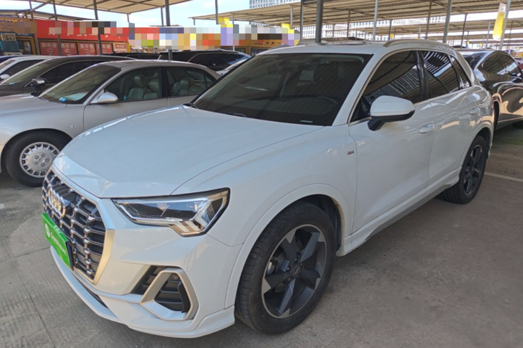 Audi Q3 2019 #2 Audi Q3 2019 car image #2