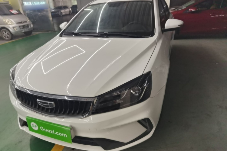 GEELY Emgrand 2021 car image #2