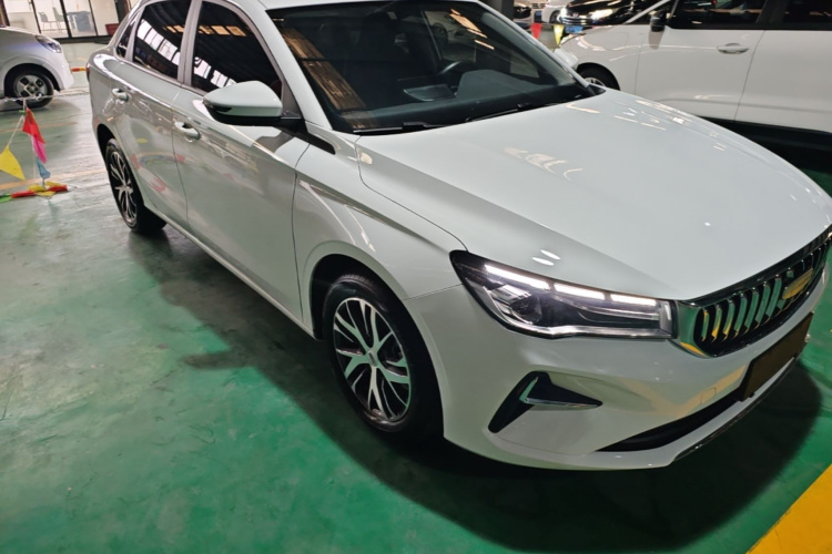GEELY Emgrand 2025 car image #4
