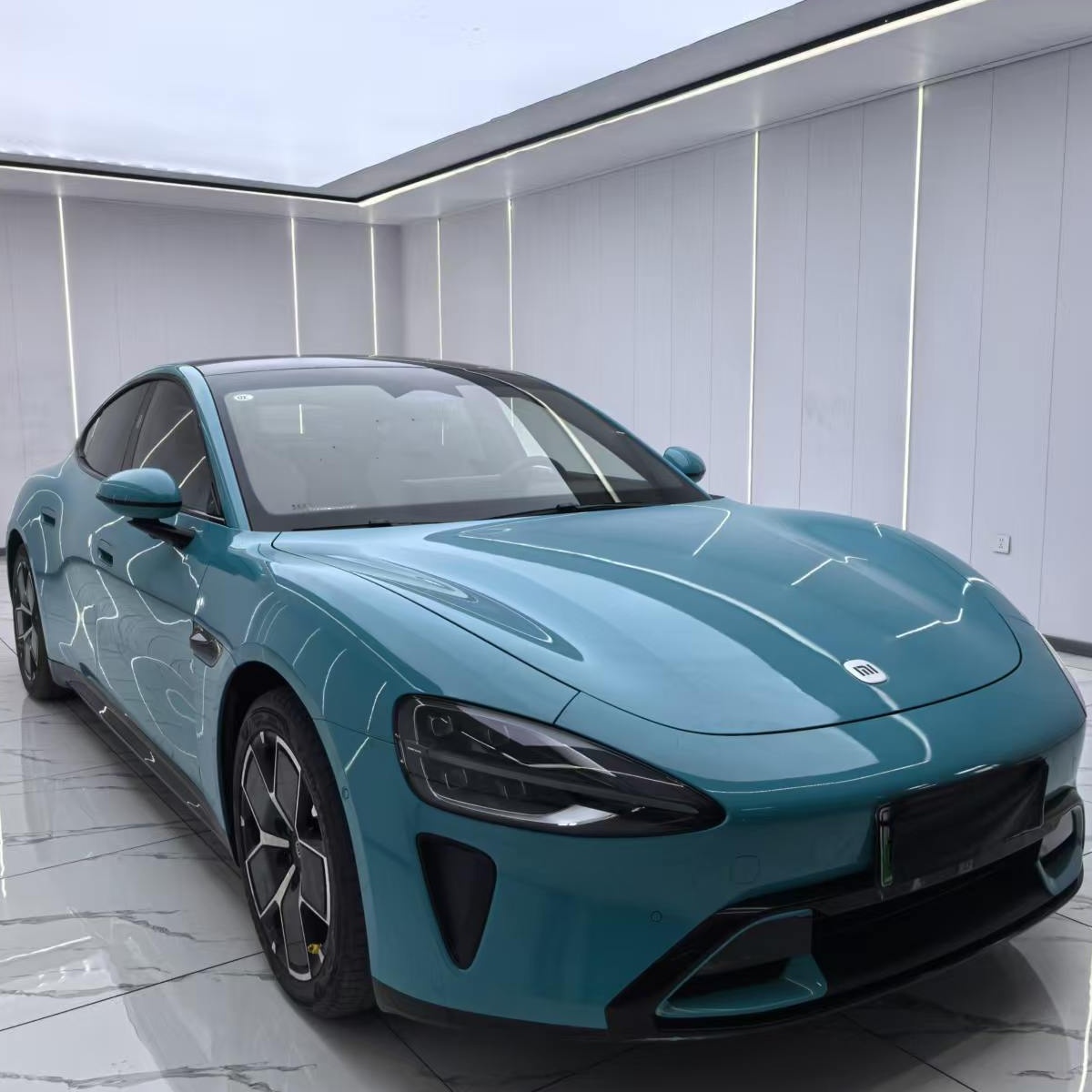 MI SU7 2025 car image #3