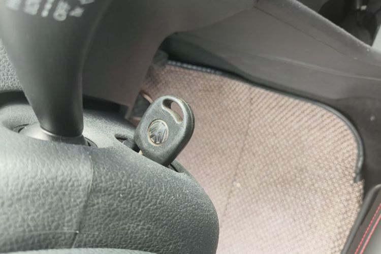 Volkswagen Santana 2016 car image #9