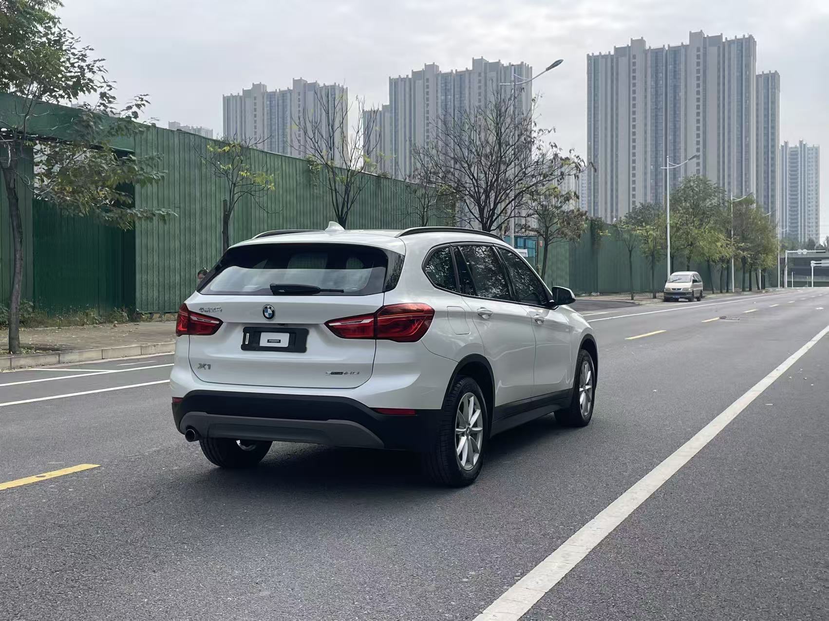 BMW X1 2019 #7 BMW X1 2019 صورة سيارة #7