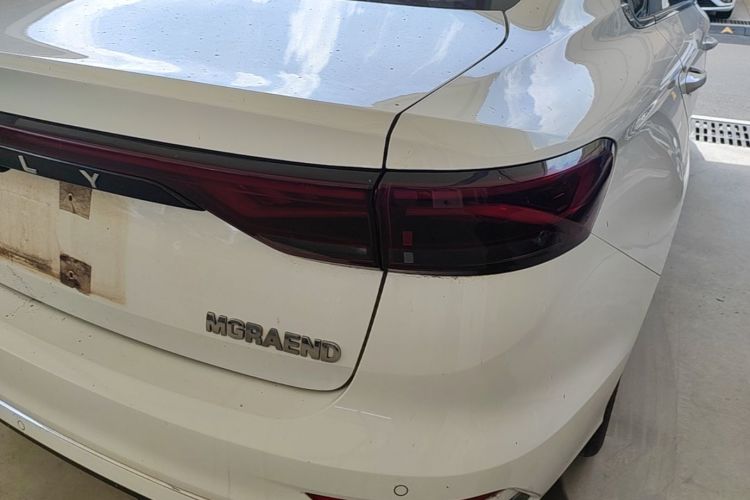 GEELY Emgrand 2023 car image #8