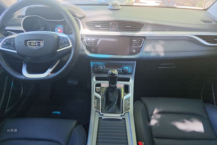 GEELY Emgrand 2019 car image #11