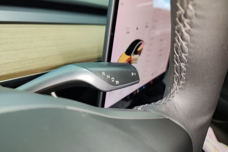 Tesla Model 3 2020 #14 Tesla Model 3 2020 car image #14