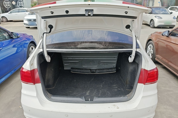 Volkswagen Santana 2021 #19 Volkswagen Santana 2021 immagine di auto #19