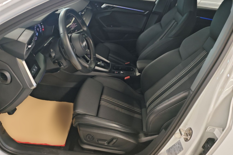 Audi A3 2024 car image #15
