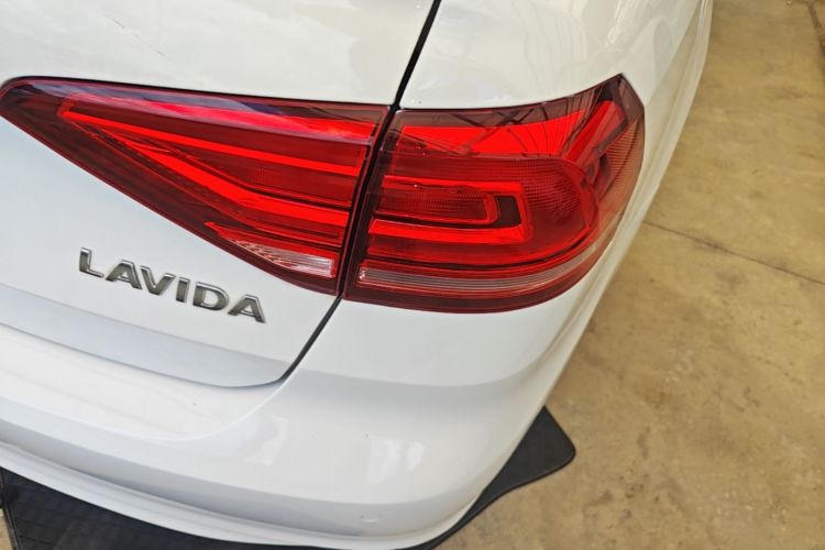 Volkswagen Lavida 2022 car image #8
