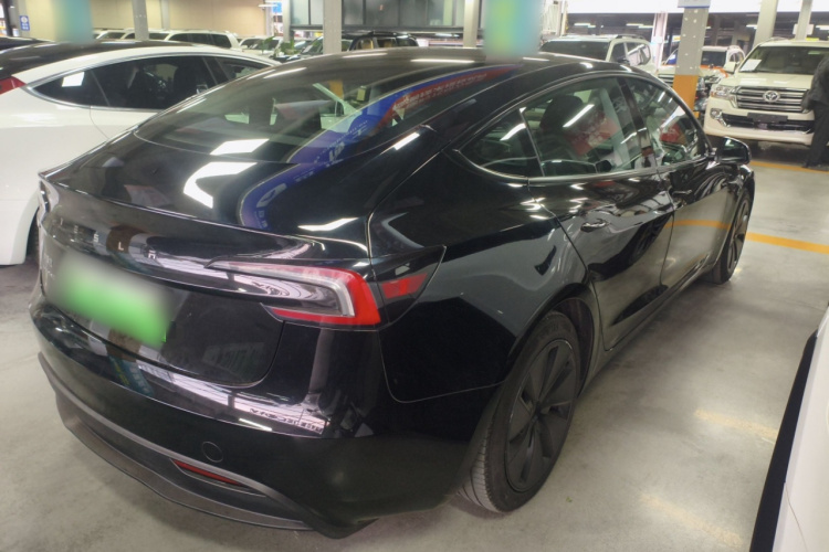 Tesla Model 3 2024 #7 Tesla Model 3 2024 car image #7