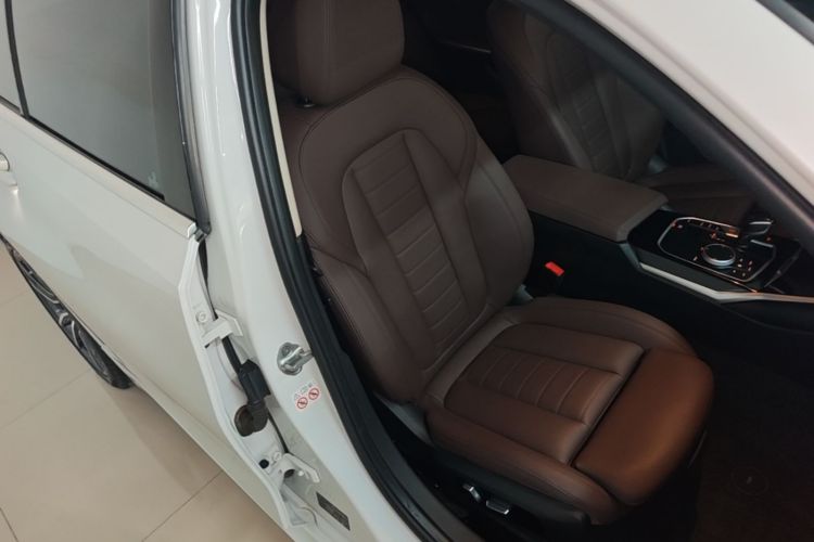 BMW 3 Series 2020 #24 BMW 3 Series 2020 imagem de carro #24