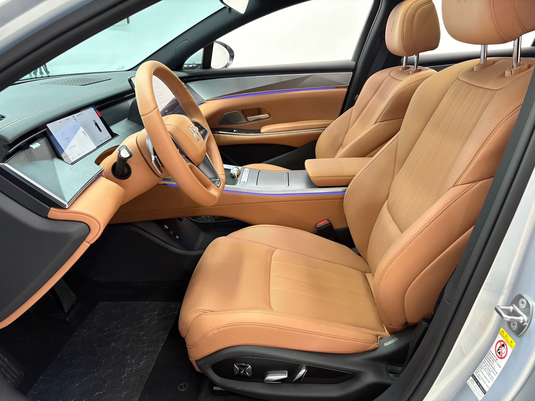 BYD HanL 2025 изображение автомобиля #7