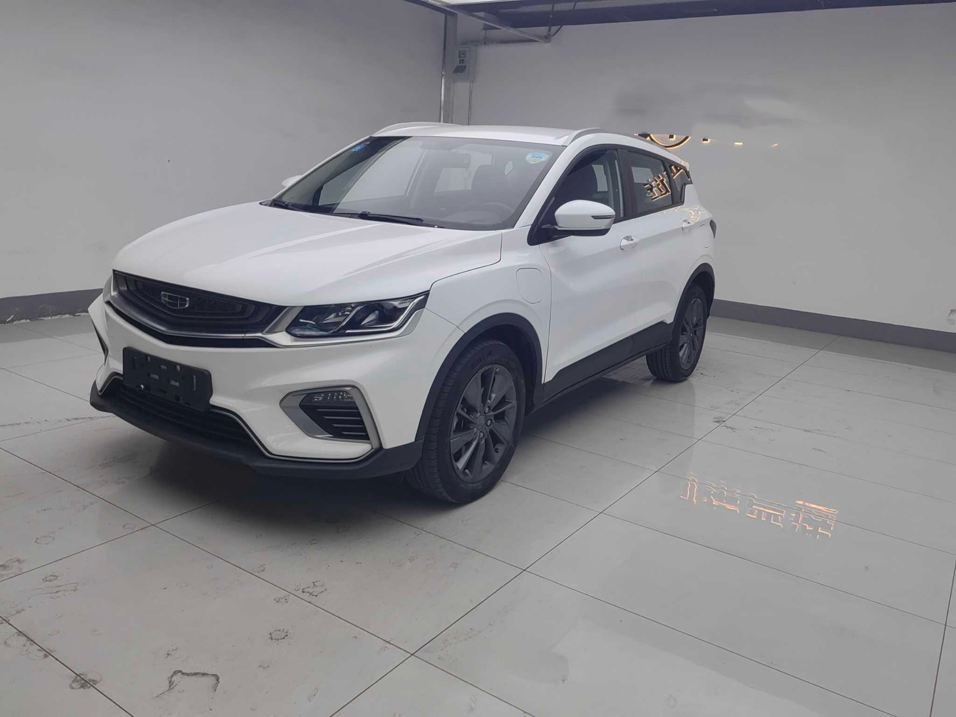 GEELY Coolray New Energy 2020 GEELY Coolray New Energy 2020 immagine di auto