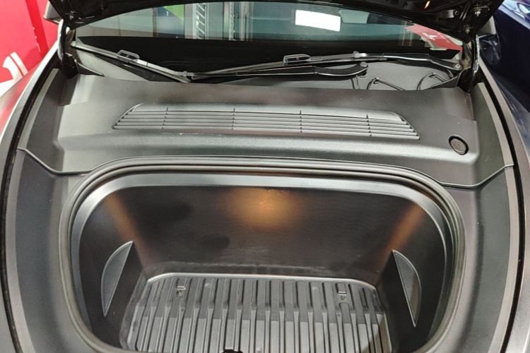 Tesla Model Y 2022 #20 Tesla Model Y 2022 immagine di auto #20