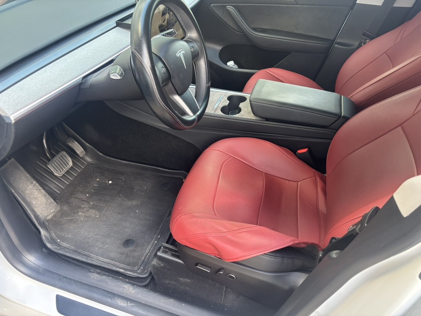 Tesla Model Y 2024 #3 Tesla Model Y 2024 car image #3