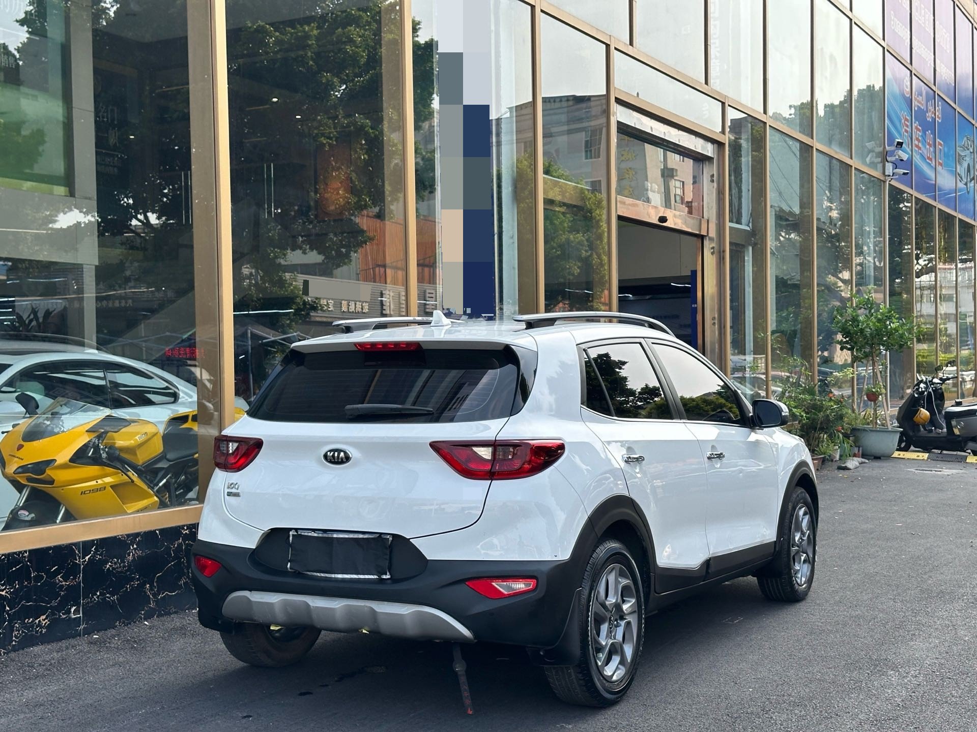 Kia KX1 2018 #10 Kia KX1 2018 صورة سيارة #10