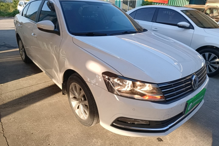 Volkswagen Lavida 2019 car image #4