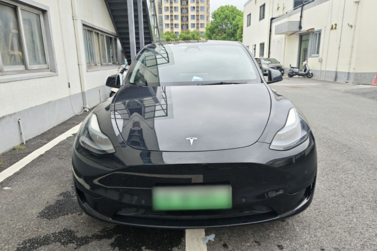 Tesla Model Y 2022 #3 Tesla Model Y 2022 car image #3