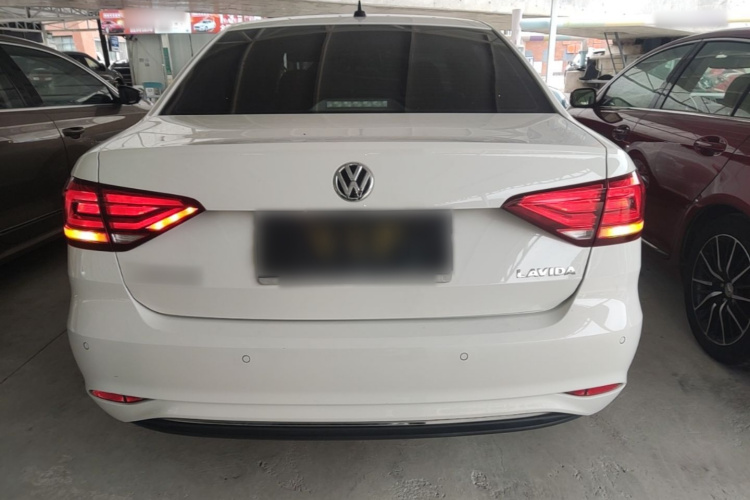 Volkswagen Lavida 2021 #6 Volkswagen Lavida 2021 car image #6