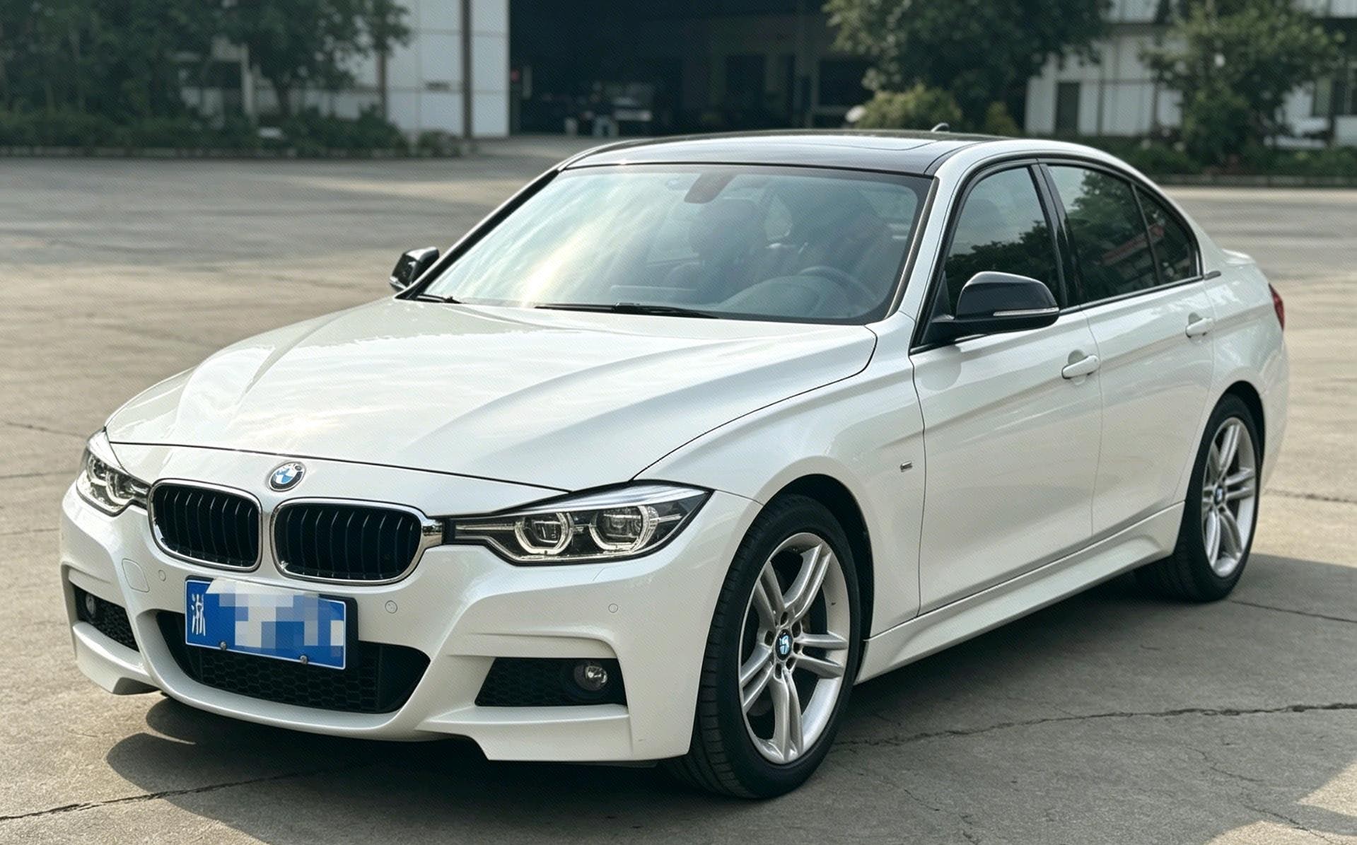 BMW 3 Series 2017 car image 