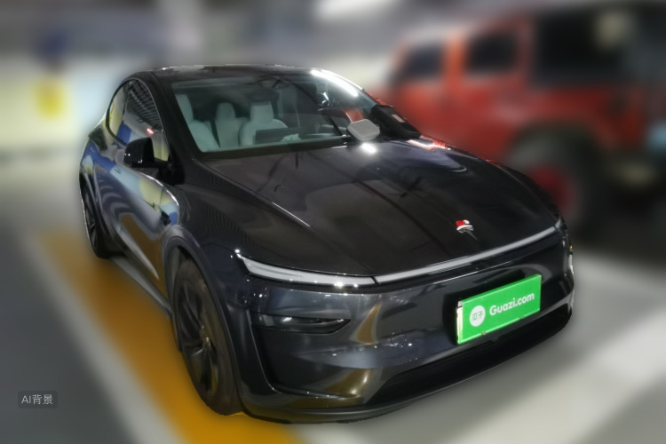 Tesla Model Y 2025 #4 Tesla Model Y 2025 car image #4