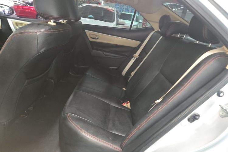 Toyota Corolla 2018 #17 Toyota Corolla 2018 car image #17