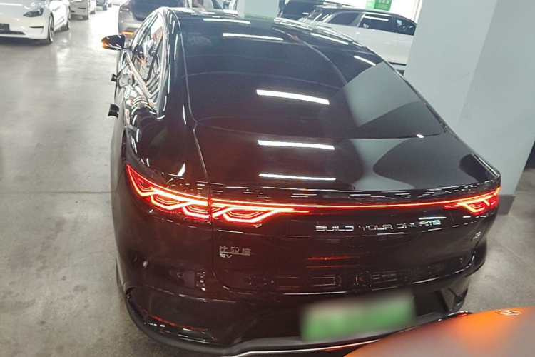 BYD Han 2023 #6 BYD Han 2023 car image #6