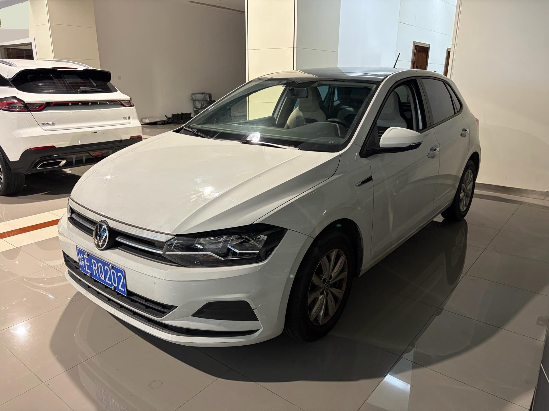 Volkswagen Polo 2024 car image 