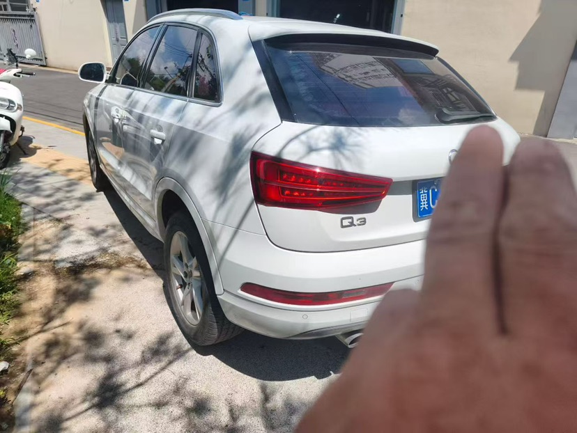 Audi Q3 2016 #4 Audi Q3 2016 car image #4