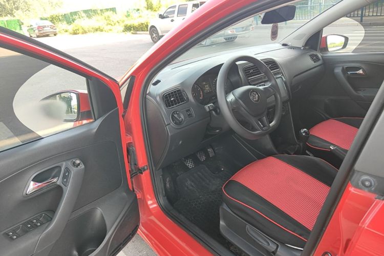 Volkswagen Polo 2018 #16 Volkswagen Polo 2018 car image #16