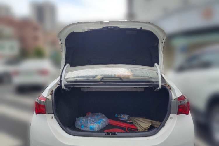 Toyota Corolla 2017 #21 Toyota Corolla 2017 car image #21