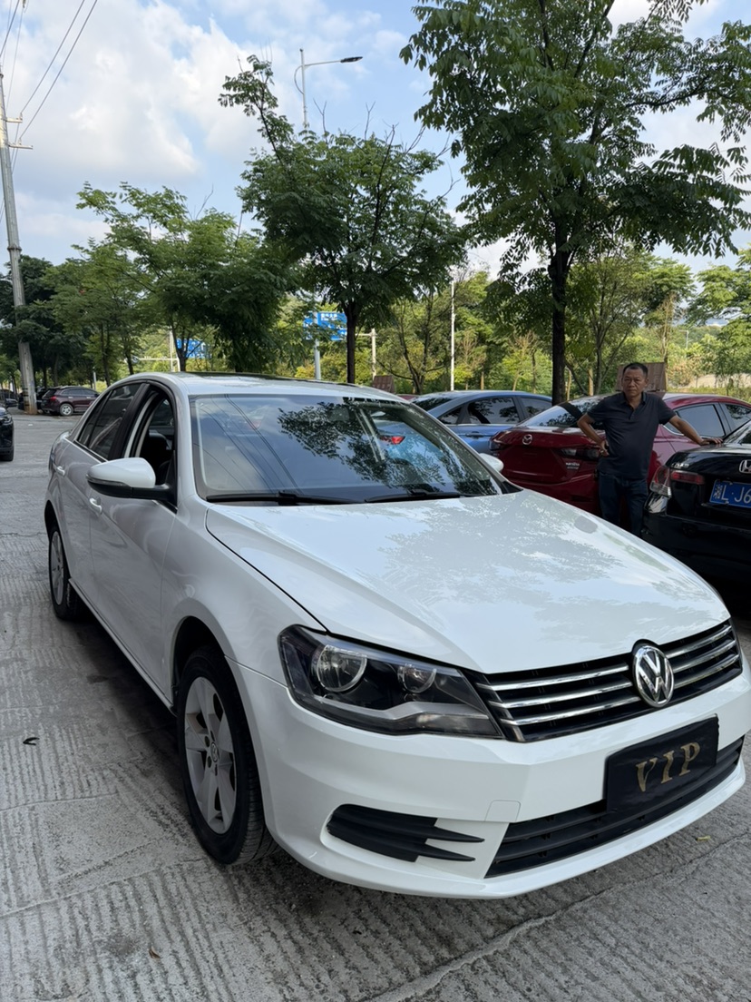 Volkswagen Bora 2015 car image #3