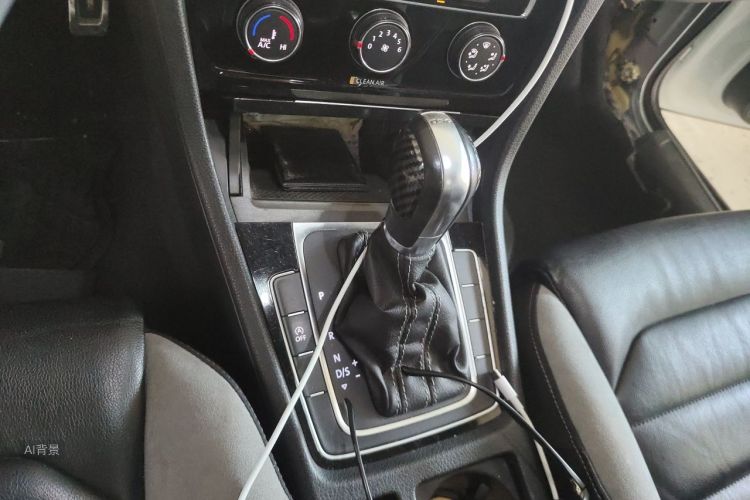 Volkswagen Golf 2016 immagine di auto #16