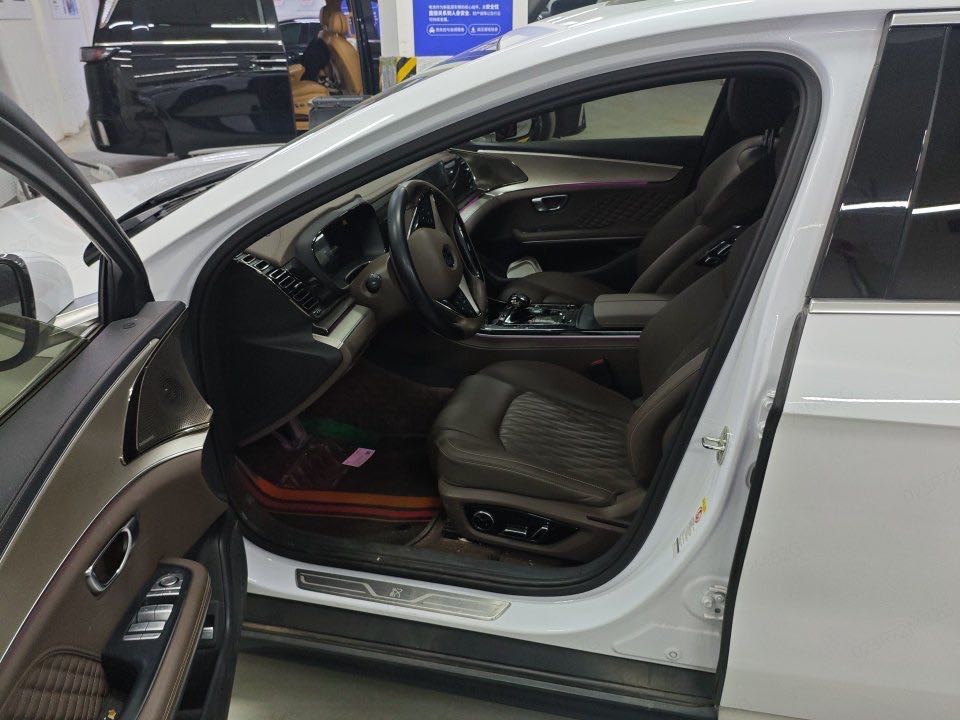 BYD Han 2024 car image #5