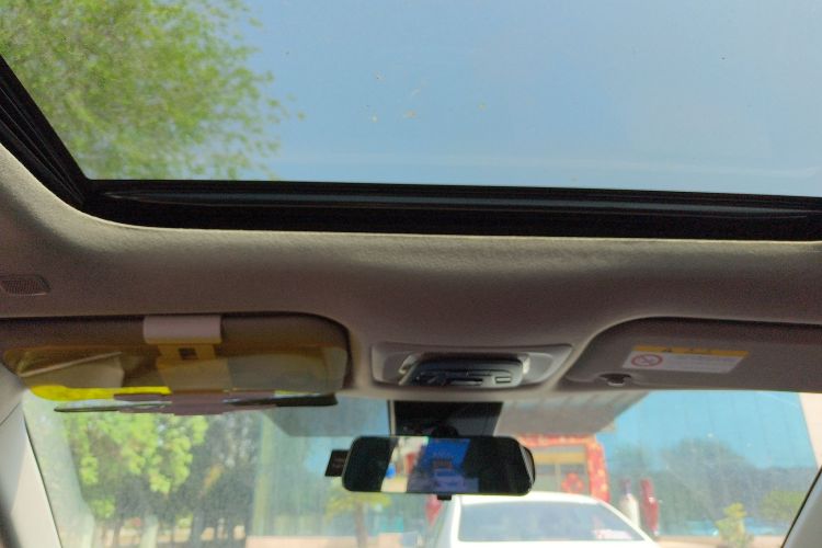 Toyota Corolla Cross 2023 car image #18