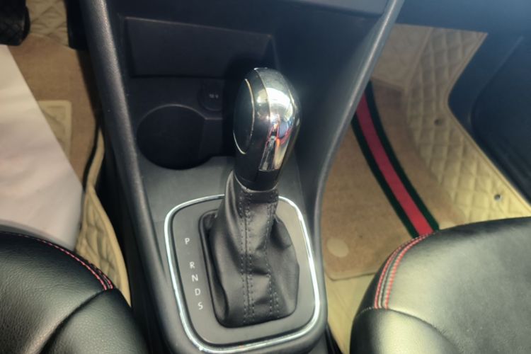 Volkswagen Polo 2019 #14 Volkswagen Polo 2019 car image #14