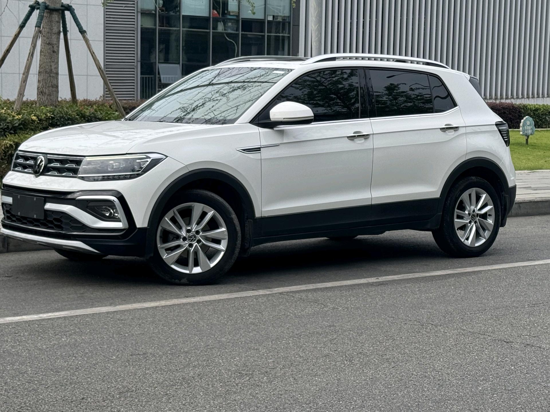 Volkswagen T-Cross 2021 Volkswagen T-Cross 2021 car image