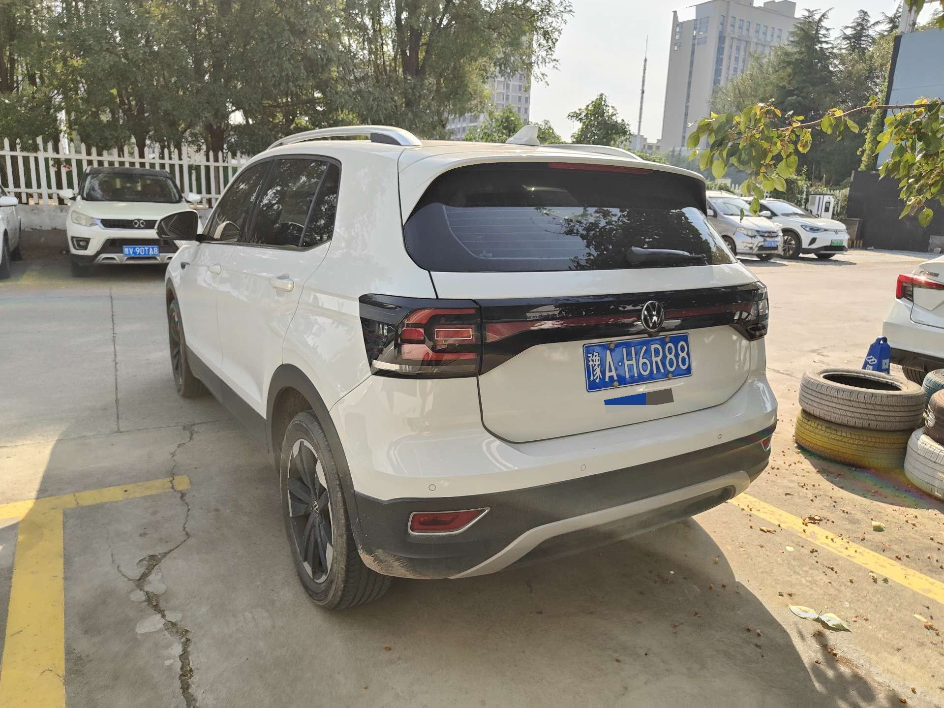 Volkswagen Tacqua 2023 car image #8