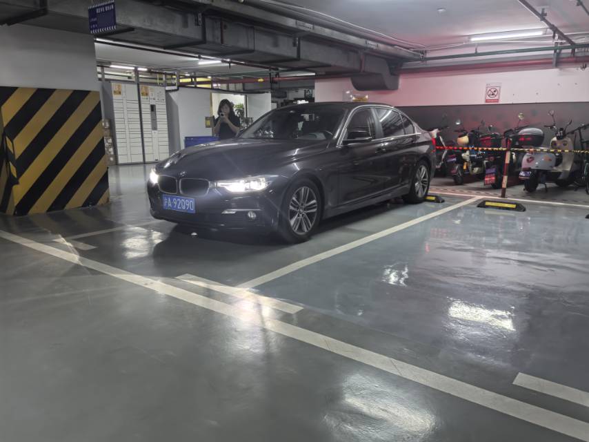 BMW 3 Series 2016 car image 