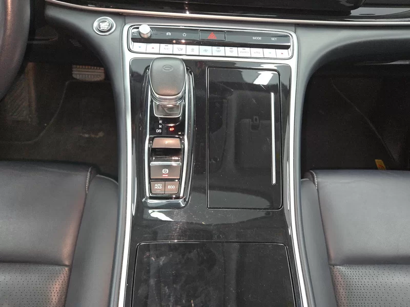 广汽传祺 传祺M8 2023 汽车图片 #15