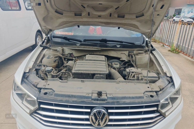 Volkswagen Bora 2017 car image #22